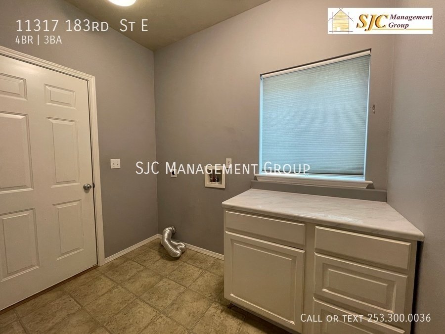 Four bedroom home in South Hill Puyallup for rent property image