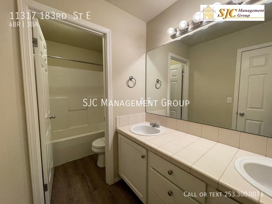 Four bedroom home in South Hill Puyallup for rent property image