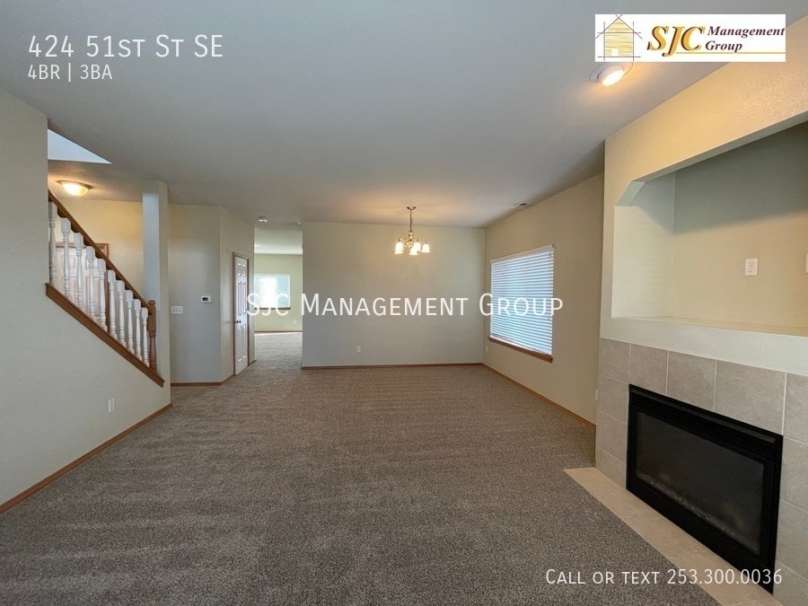 Four bedroom home for rent in Lakeland Hills property image