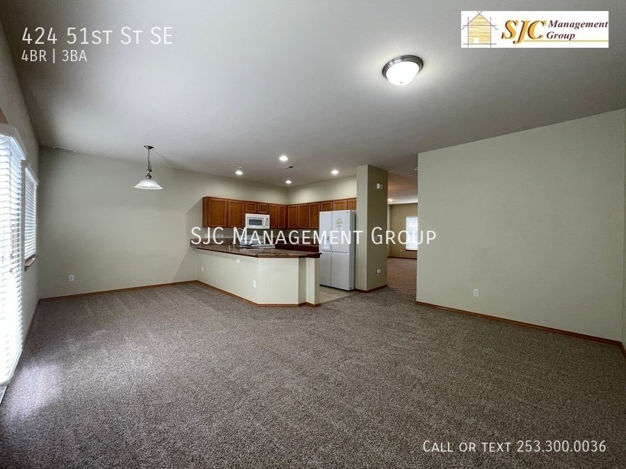 Four bedroom home for rent in Lakeland Hills property image