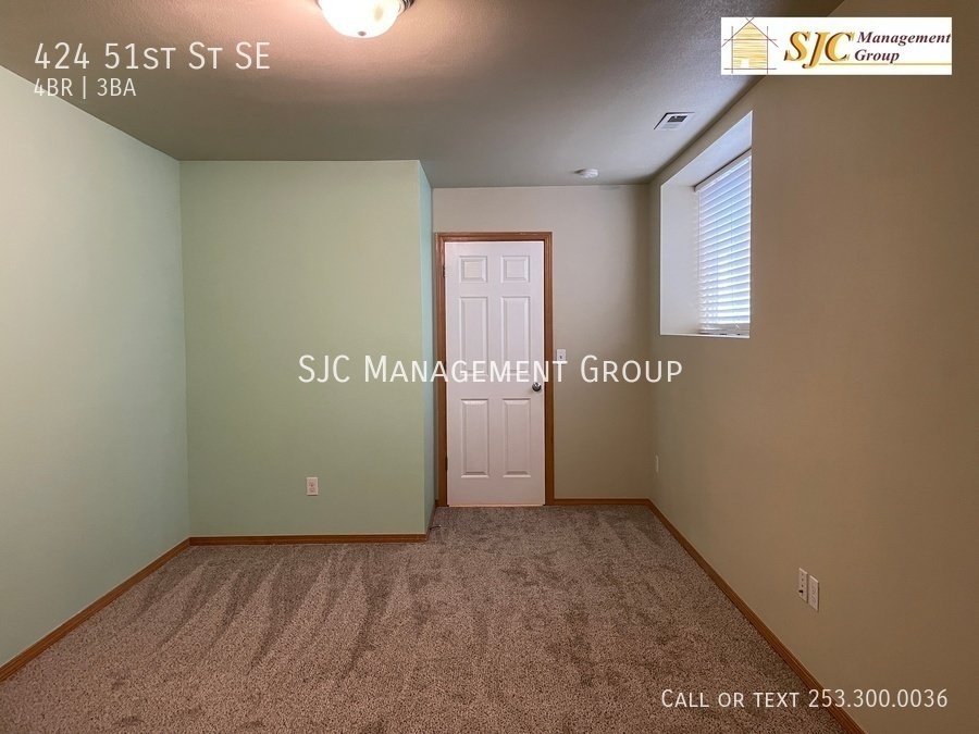 Four bedroom home for rent in Lakeland Hills property image