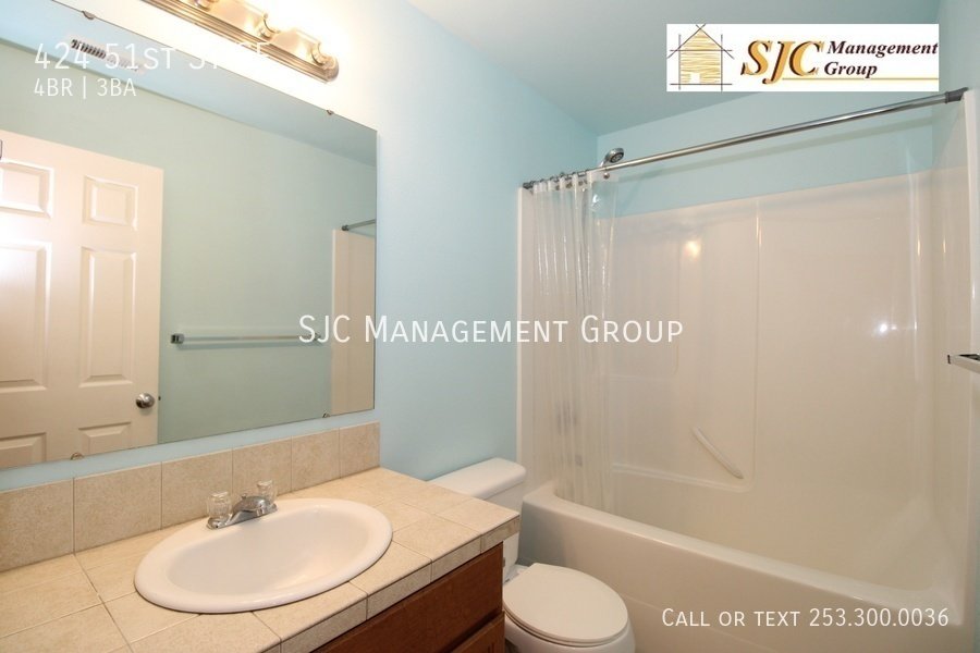 Four bedroom home for rent in Lakeland Hills property image