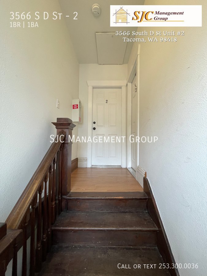 Fully Updated 1 Bed/1 Bath - Historic Tacoma Triplex property image