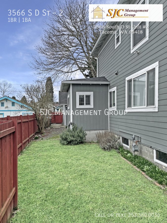 Fully Updated 1 Bed/1 Bath - Historic Tacoma Triplex property image