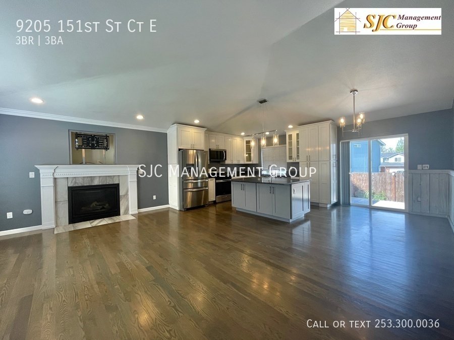 Three bedroom three bath home for rent in South Hill Puyallup property image