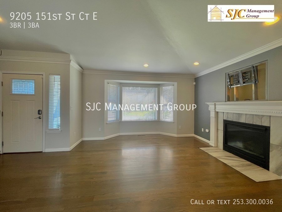 Three bedroom three bath home for rent in South Hill Puyallup property image