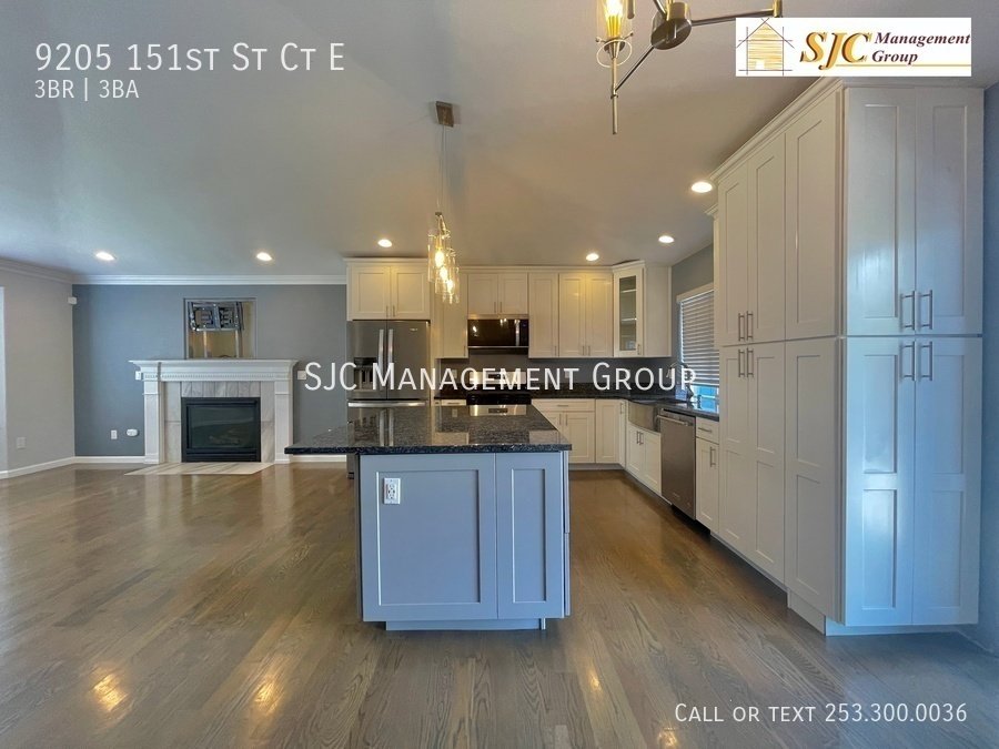 Three bedroom three bath home for rent in South Hill Puyallup property image