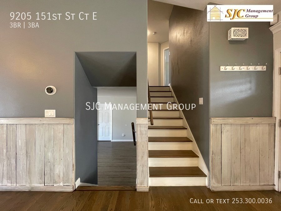 Three bedroom three bath home for rent in South Hill Puyallup property image