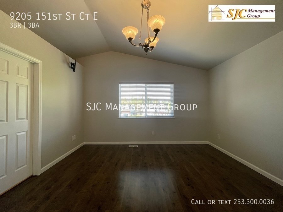 Three bedroom three bath home for rent in South Hill Puyallup property image