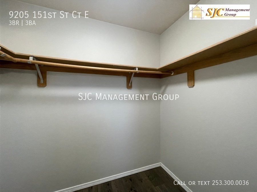 Three bedroom three bath home for rent in South Hill Puyallup property image