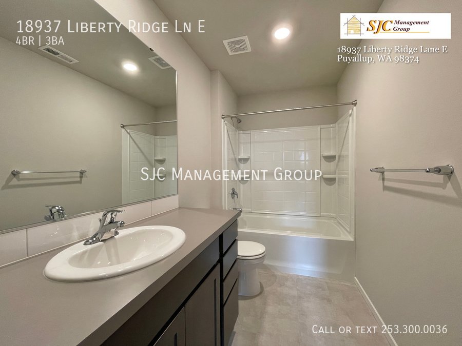 Four bedroom home for rent in Puyallup property image