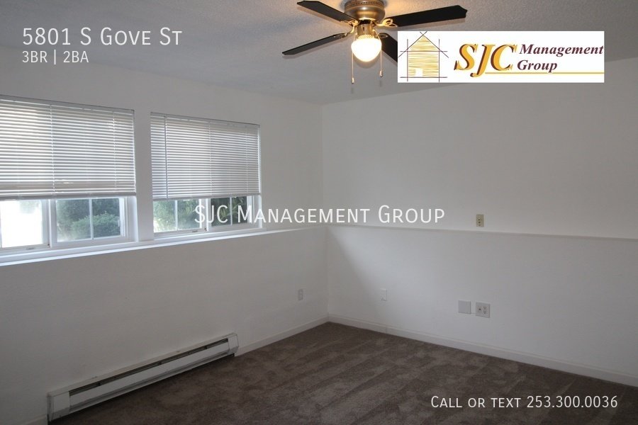 Three bedroom + bonus room, 2 bath home for rent is Tacoma property image
