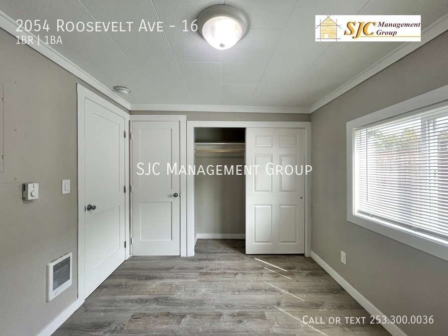 One Bed Apartment in Downtown Enumclaw property image