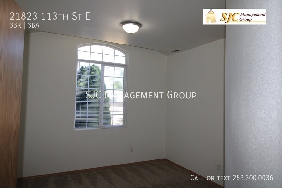 Four bed, 2.5 bath rambler for rent in Bonney Lake. property image