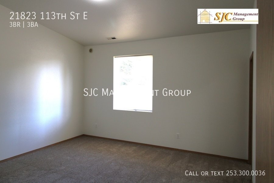 Four bed, 2.5 bath rambler for rent in Bonney Lake. property image