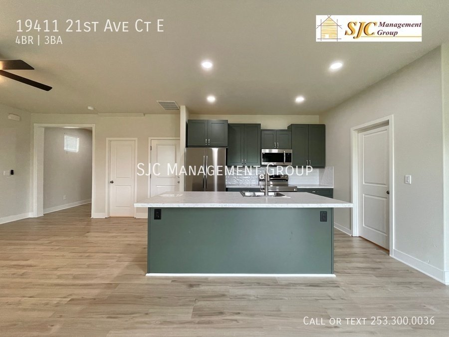 Four Bedroom 2.5 bath home for rent in Spanaway property image