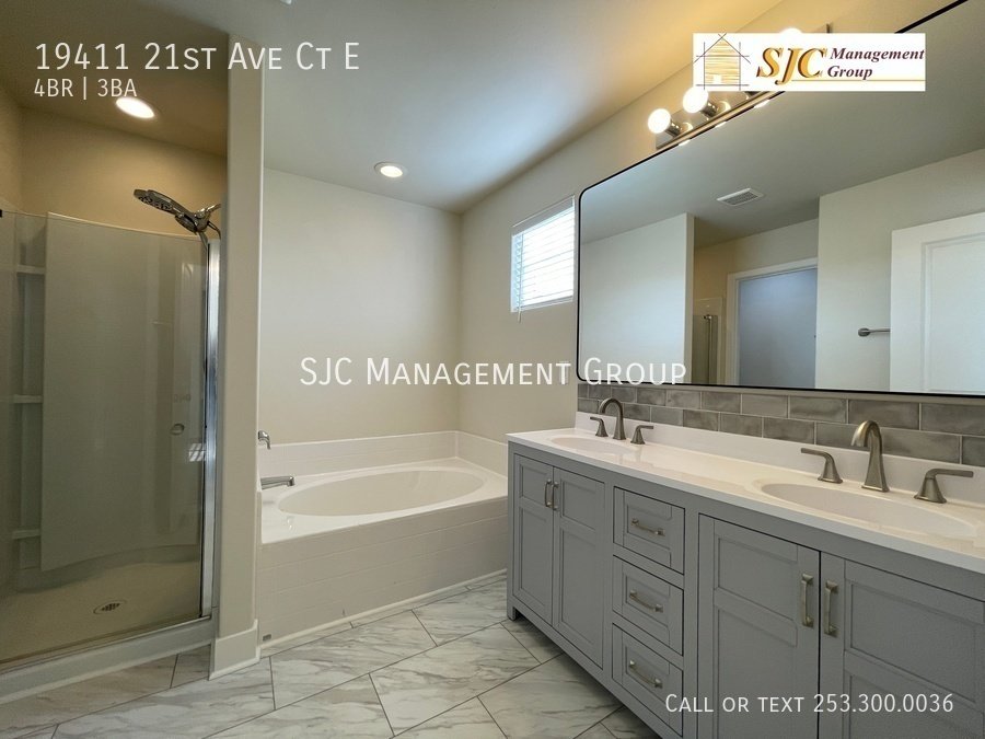 Four Bedroom 2.5 bath home for rent in Spanaway property image