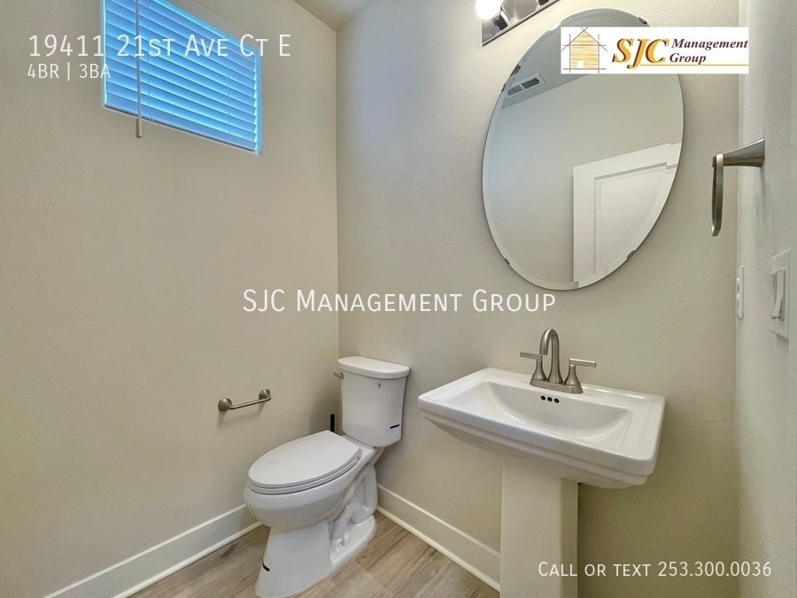 Four Bedroom 2.5 bath home for rent in Spanaway property image