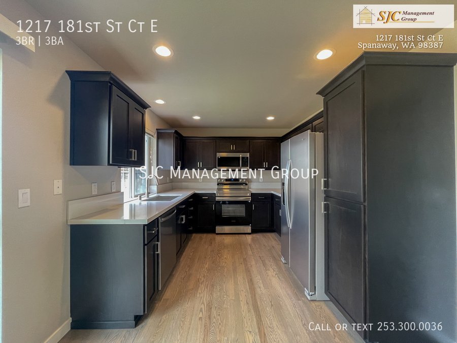 Updated 3 Bedroom, 2.5 Bath Home in Spanaway property image