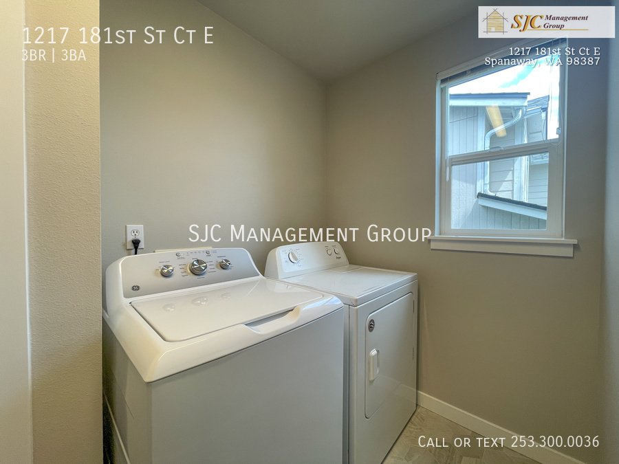Updated 3 Bedroom, 2.5 Bath Home in Spanaway property image