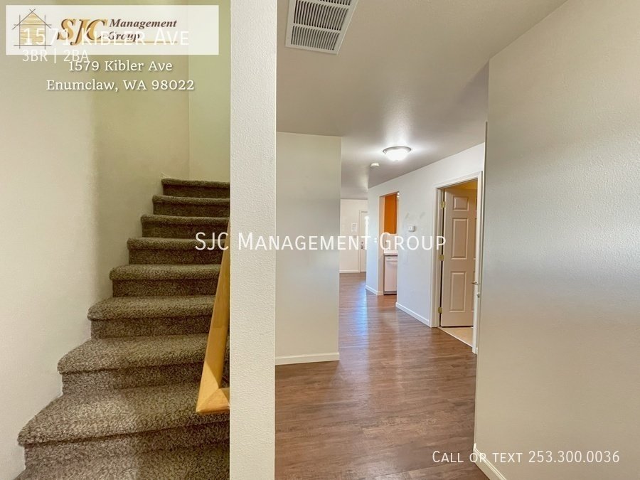 Three Bedroom/Two Bath Updated Townhome for Rent property image