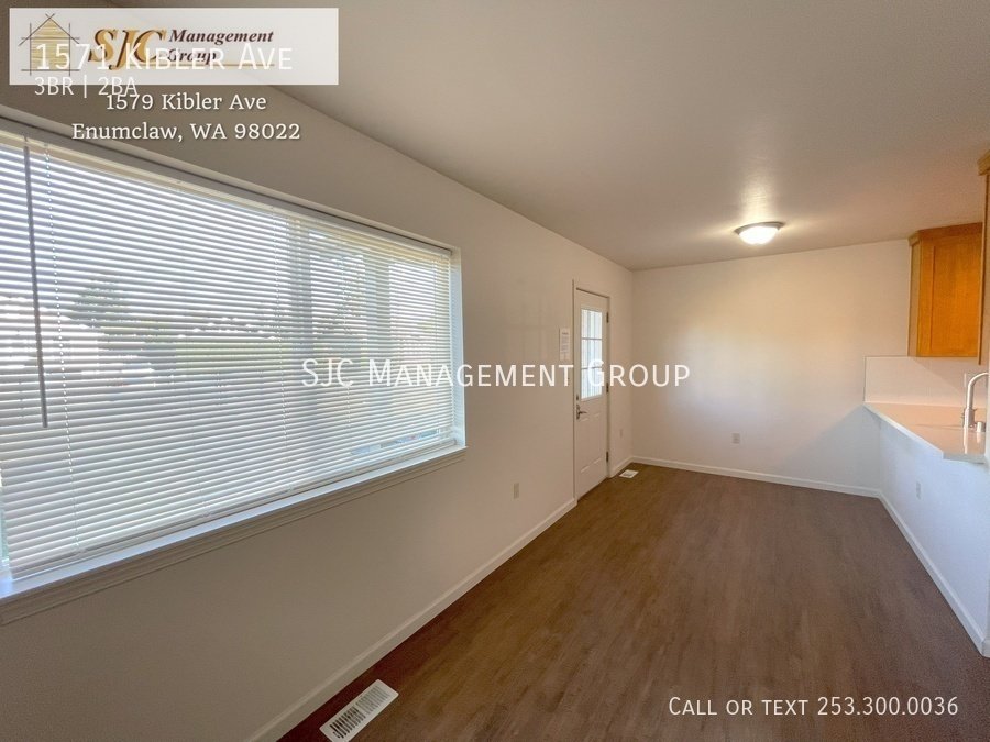 Three Bedroom/Two Bath Updated Townhome for Rent property image