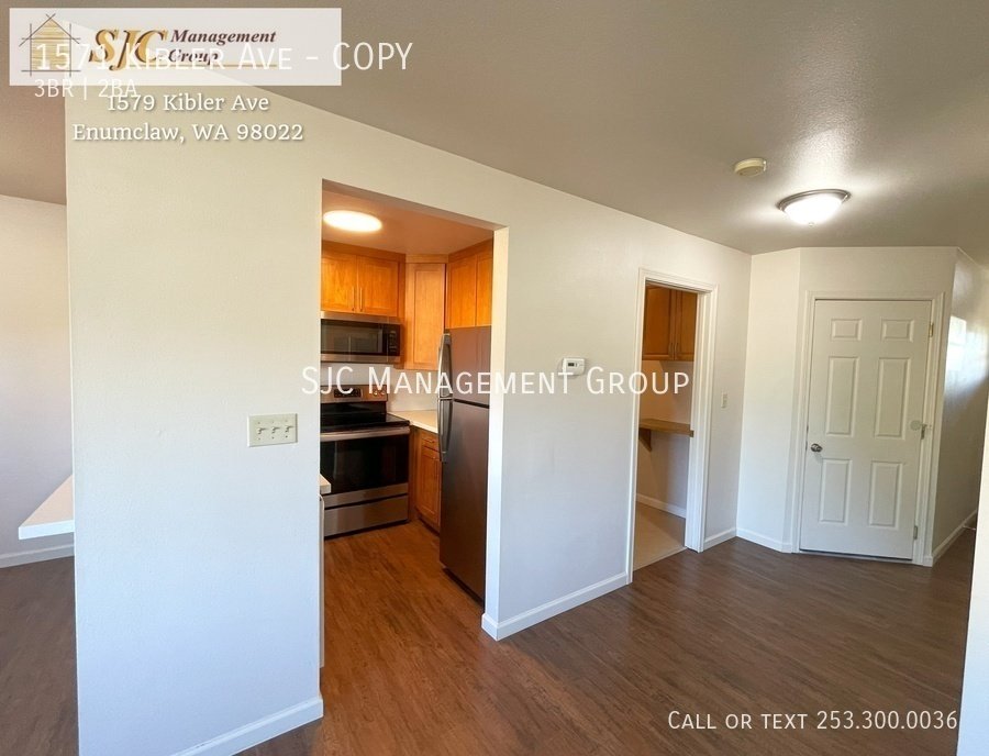 Three Bedroom/Two Bath Updated Townhome for Rent property image