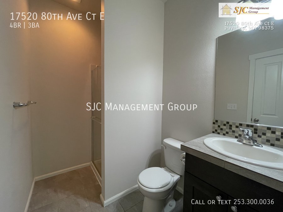 Spacious 4 bed 2.25 bath PLUS Bonus Room-South Hill property image