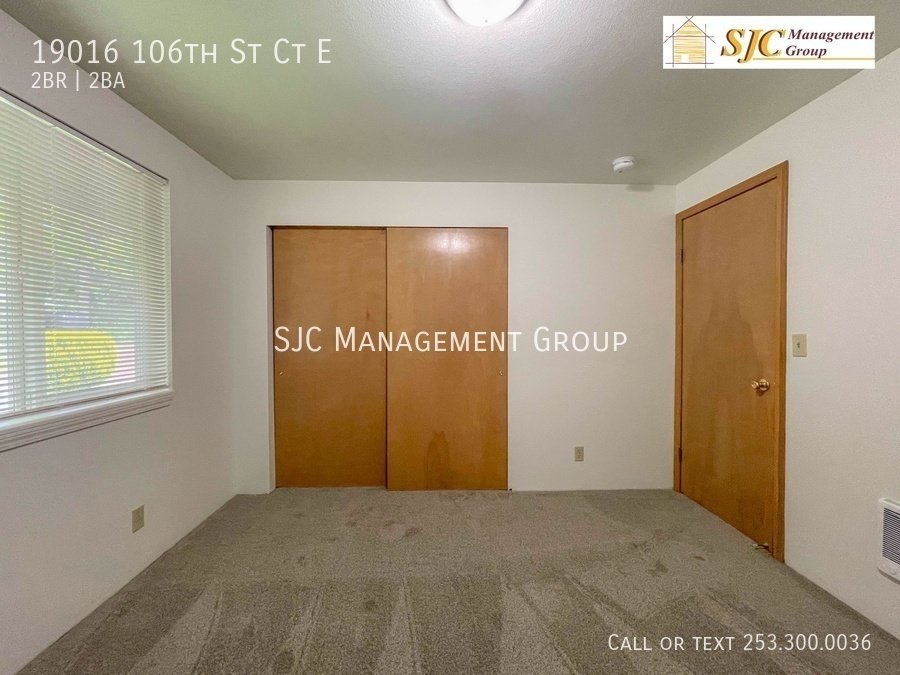 One story duplex for rent in Bonney Lake property image