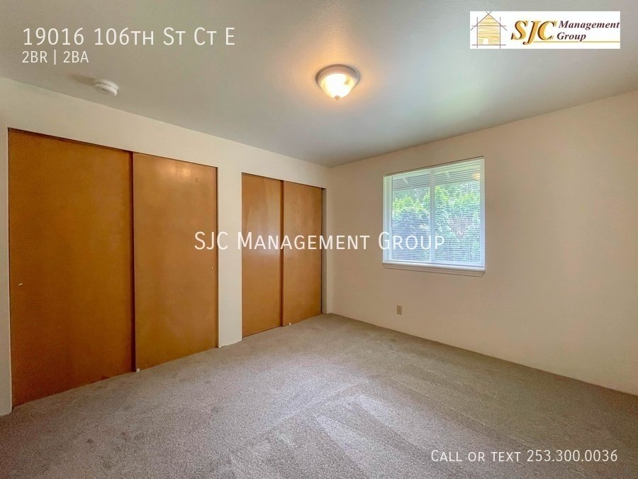 One story duplex for rent in Bonney Lake property image