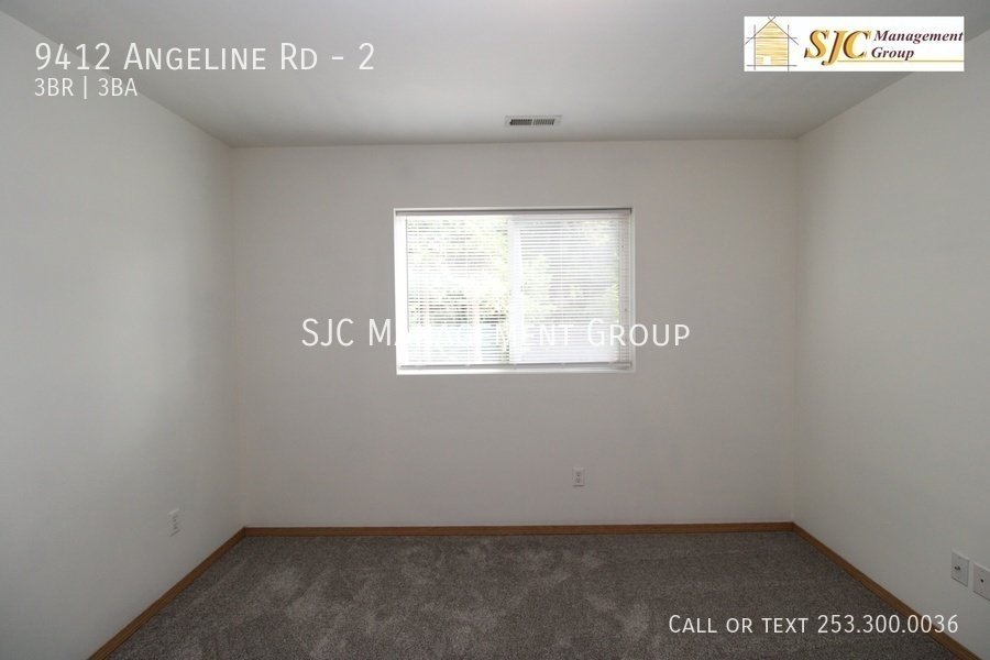 Townhome for rent in Bonney Lake property image