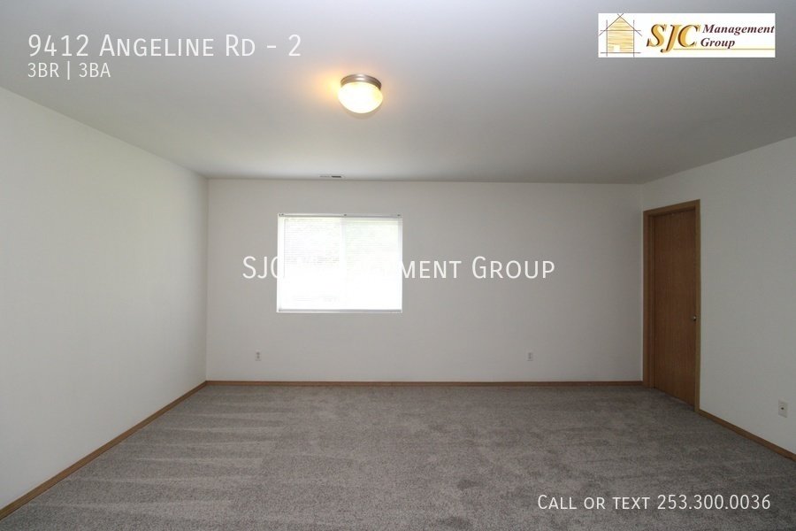 Townhome for rent in Bonney Lake property image
