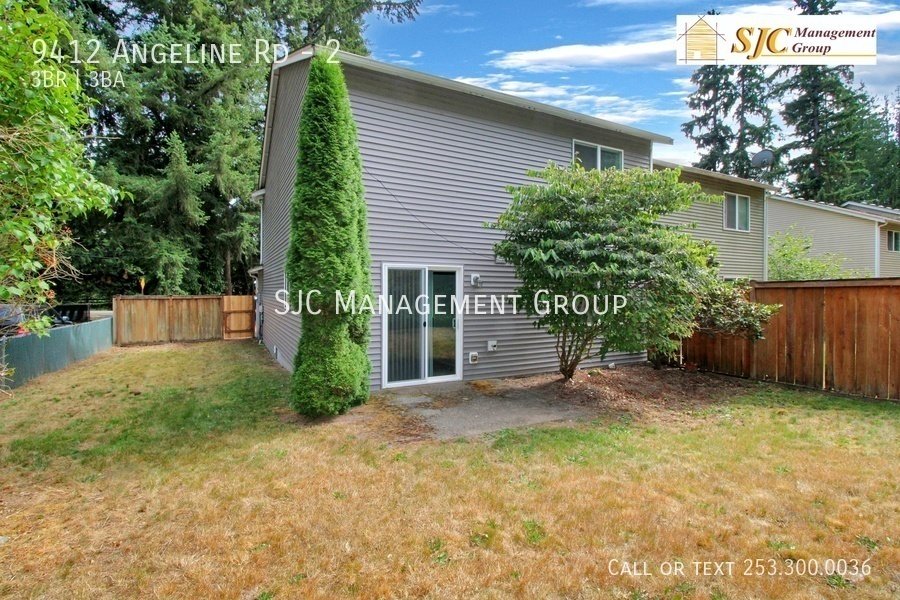 Townhome for rent in Bonney Lake property image