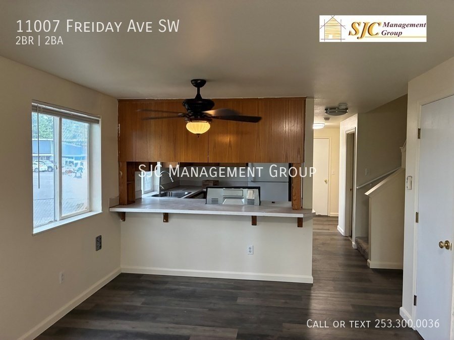 Two bedroom 1.5 bath townhome for rent Lakewood property image