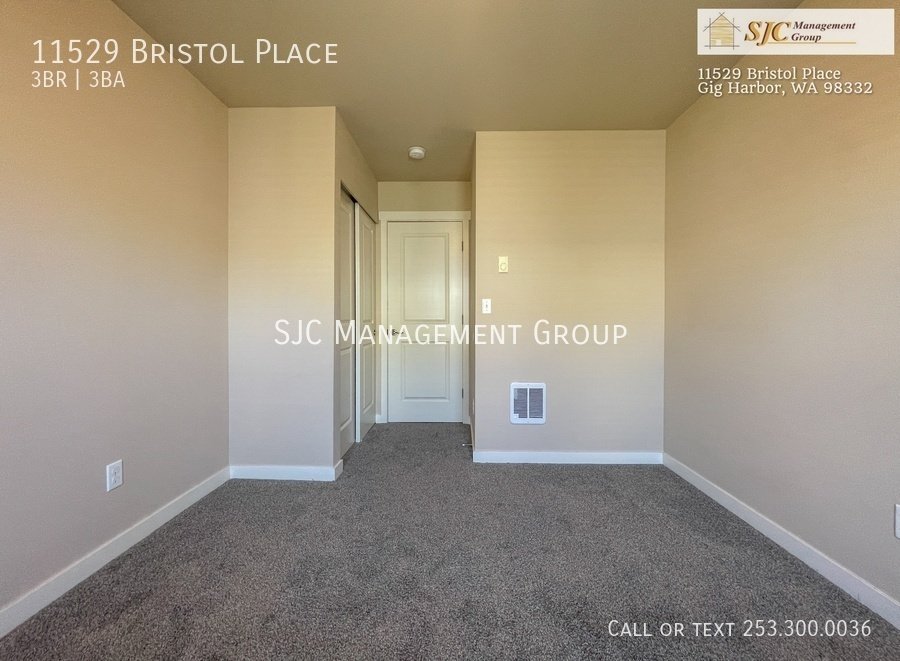 Gorgeous 3 Bedroom Gig Harbor Townhome property image