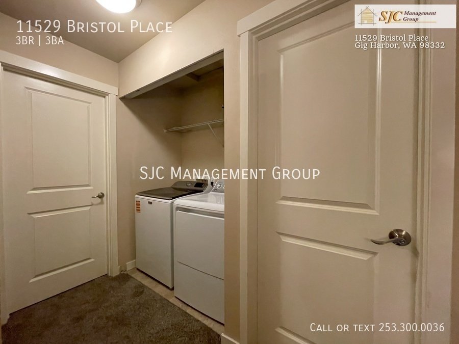 Gorgeous 3 Bedroom Gig Harbor Townhome property image