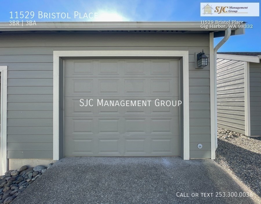 Gorgeous 3 Bedroom Gig Harbor Townhome property image
