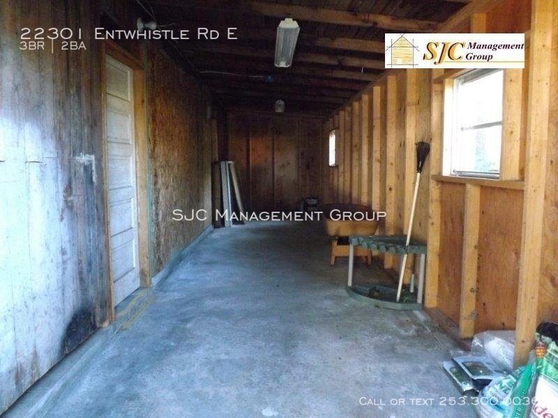 3+ bedroom 1.75 bath home in Buckley for rent property image