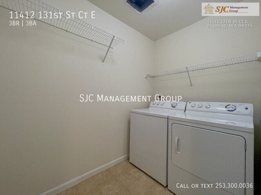 Beautiful South Hill Home-3+Bedroom + den property image