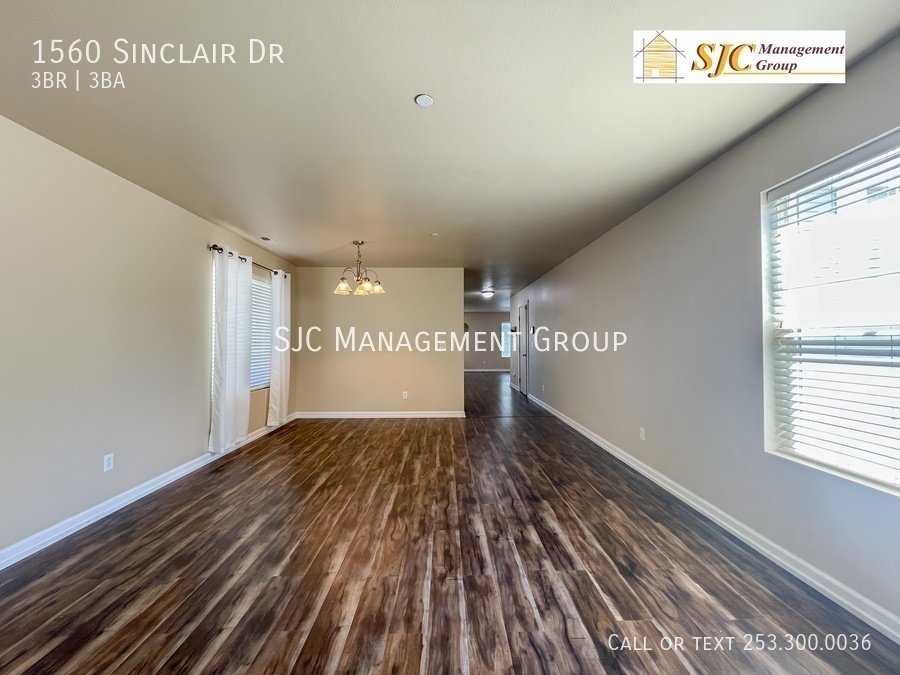 Three Bedroom 2.5 bath home for rent in Dupont property image