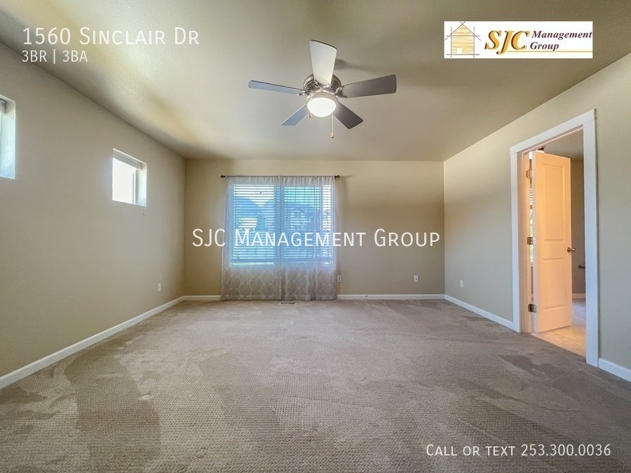 Three Bedroom 2.5 bath home for rent in Dupont property image