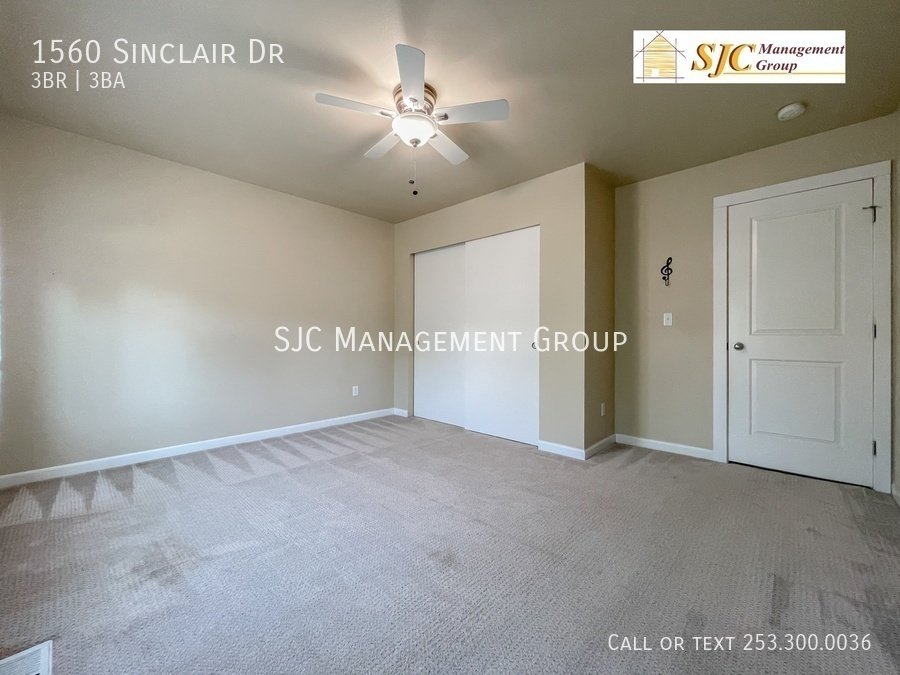 Three Bedroom 2.5 bath home for rent in Dupont property image