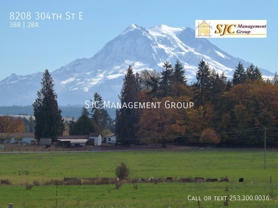Country living, wide open spaces and a view of Mt Rainier to die for! property image