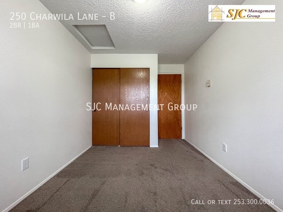 Two bedroom unit in Enumclaw property image