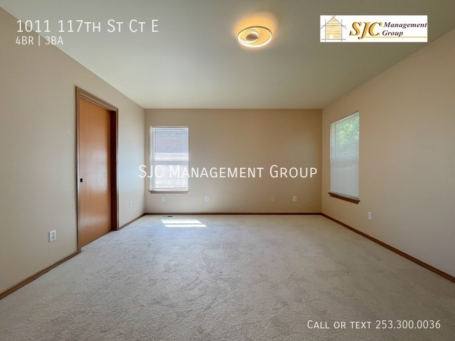Four Bedroom 2.5 bath home for rent South Tacoma property image