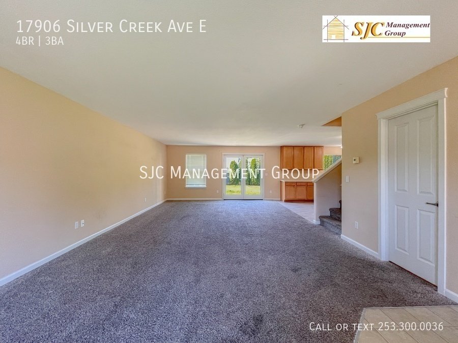 Four bedroom 2.25 bath home for rent in Puyallup South Hill property image