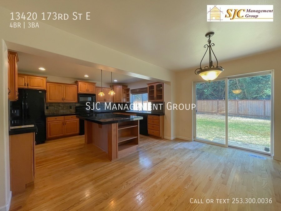 Four bedroom house in Puyallup property image