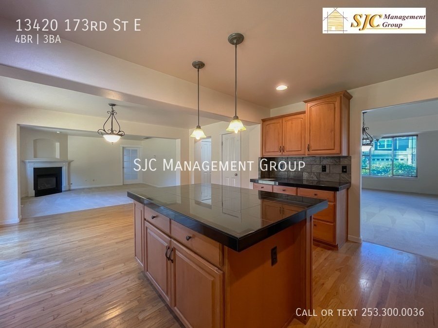 Four bedroom house in Puyallup property image