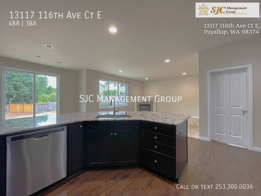 Beautiful 4+ Bed South Hill Home, Huge Yard property image