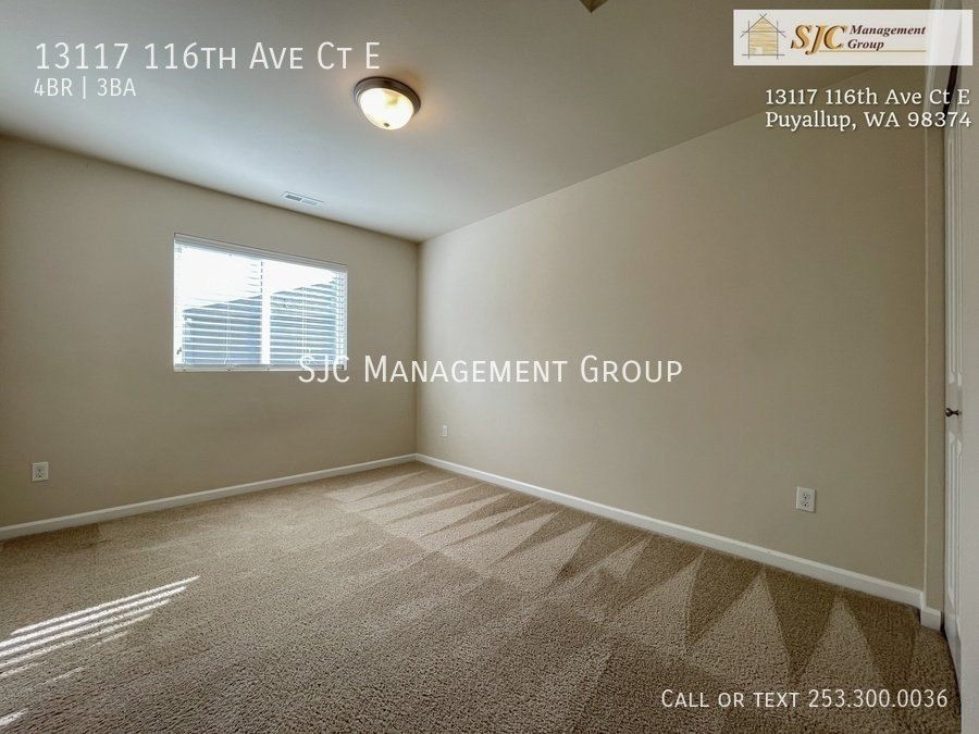Beautiful 4+ Bed South Hill Home, Huge Yard property image